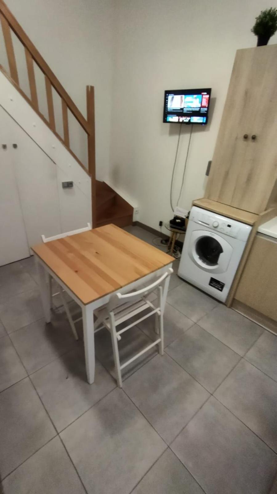 Le Marais Charm -Bright Studio With Elevated Sleeping Quarters Apartment Париж Екстериор снимка